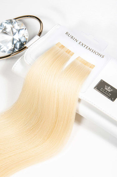 Golden Blonde Excellence Line keratin bond extensions, Remy human hair, 25–55 cm – Rubin Extensions®