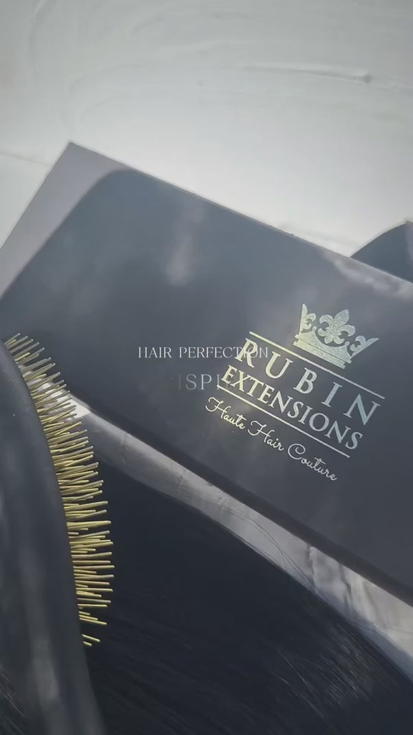 Hair extensions brush by Rubin Extensions